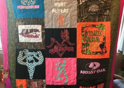 T-Shirt Quilt Images - Pictures of T-Shirt Quilts Gallery - T-Shirt Memory Quilts - Houston, TX